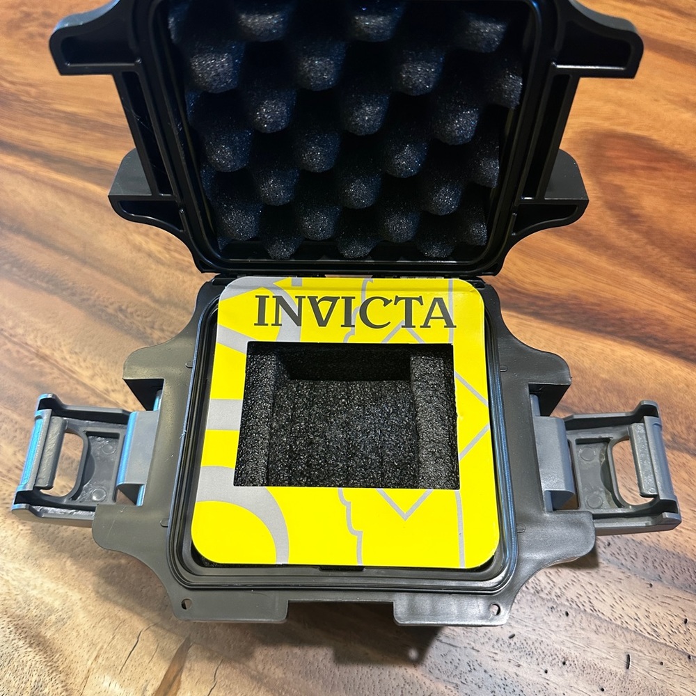 Invicta One Slot Storage Case - Picture 2 of 2